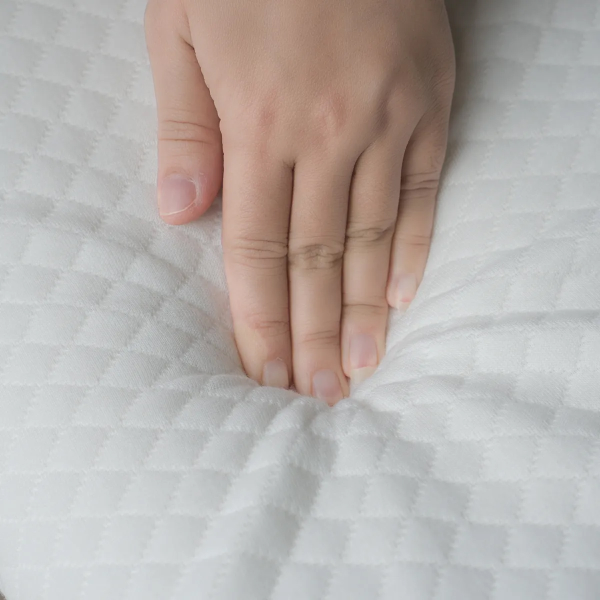 Dễ bị tình trạng hấp hơi nước nếu đổ mồ hôi quá nhiều hoặc bị đổ nước