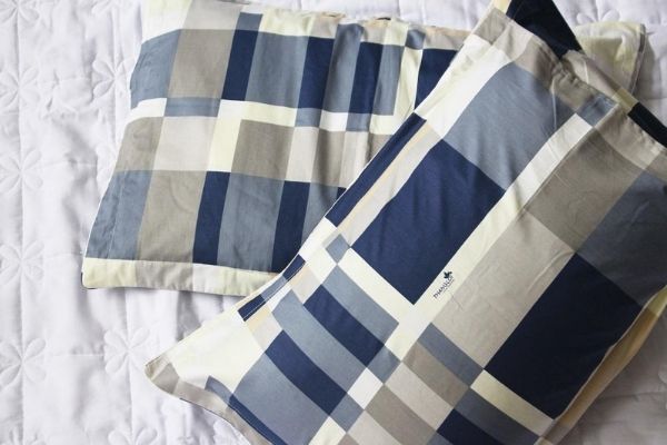 Chọn kích thước vỏ gối phù hợp