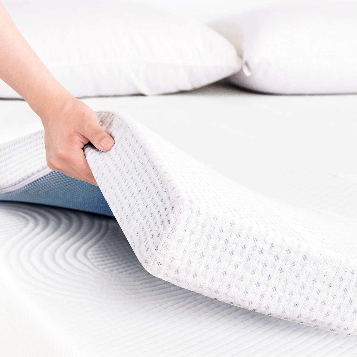 Biết cách giặt nệm topper sẽ giữ vệ sinh sạch sẽ và kéo dài tuổi thọ sử dụng sản phẩm